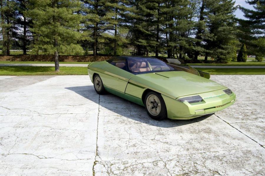  Chevrolet Corvette Ramarro Concept 1984 года  (фото 10 из 11)